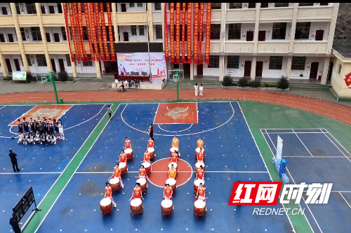 中都乡篮球比赛开幕式图.jpg 中都乡篮球比赛开幕式图.jpg