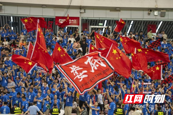 一场湘超联赛的家乡献礼