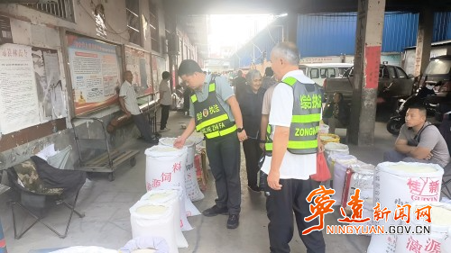 宁远清水桥镇：筑牢食品安全防线_副本500.jpg