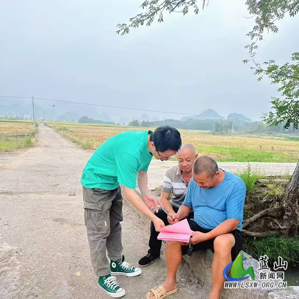 祠堂圩镇召开秋季候鸟保护工作专题调度会议.jpg