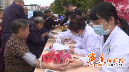 宁远：弘扬孝亲美德守护老年幸福1_副本500.jpg