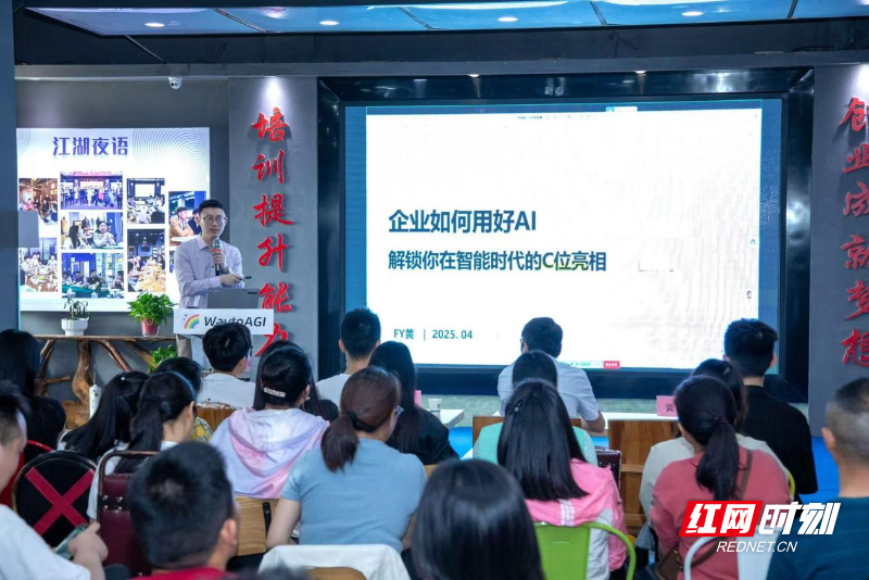 洞见人社稿子1.png 洞见人社稿子1.png