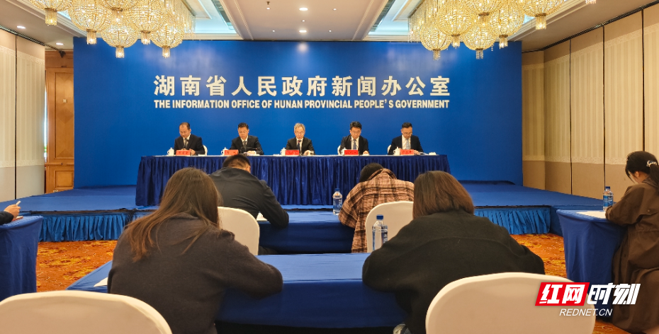 微信图片_20251024101832_1830_4.jpg 微信图片_20251024101832_1830_4.jpg