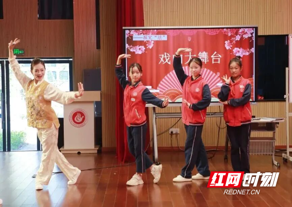 1884ba5e51544a947f792753d57f8eec.jpg 1884ba5e51544a947f792753d57f8eec.jpg