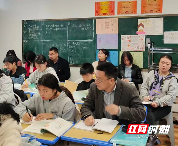 A2 - 副本.jpg A2 - 副本.jpg