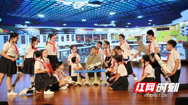 b82341d71a635b502d69b9ed8f7a475f.jpg b82341d71a635b502d69b9ed8f7a475f.jpg