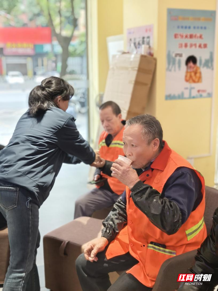 图片4.png 图片4.png