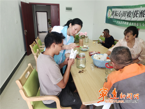 宁远县舜康家园:一坛泡菜发酵新生希望_副本500.png 宁远县舜康家园:一坛泡菜发酵新生希望_副本500.png
