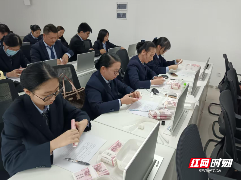 微信图片_20251027170008.jpg 微信图片_20251027170008.jpg