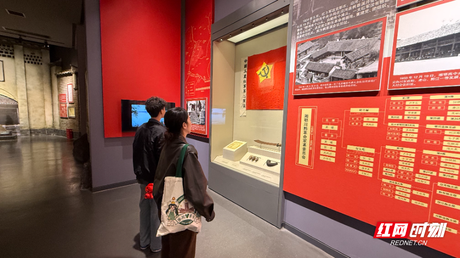 微信图片_20251029111118_58_140.jpg 微信图片_20251029111118_58_140.jpg