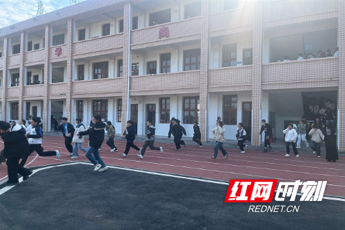 be87f07e9e81524816356ab11672418f.jpg be87f07e9e81524816356ab11672418f.jpg