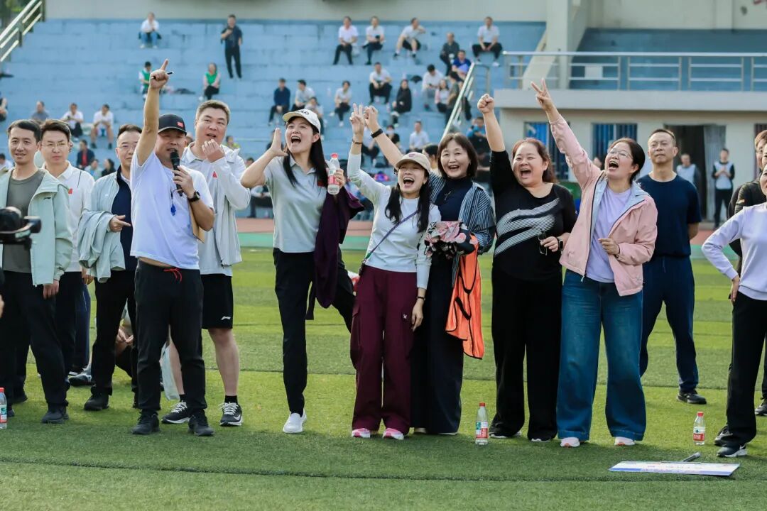 9W4A9745__15054298.jpg 9W4A9745__15054298.jpg