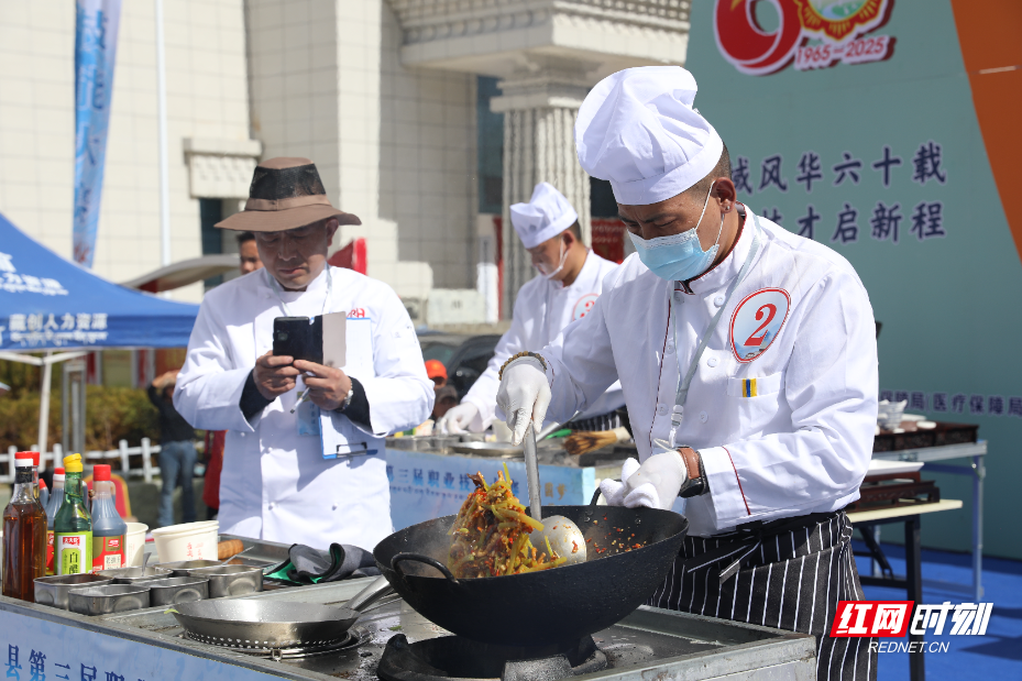 微信图片_20251030110150_396_11.jpg 微信图片_20251030110150_396_11.jpg