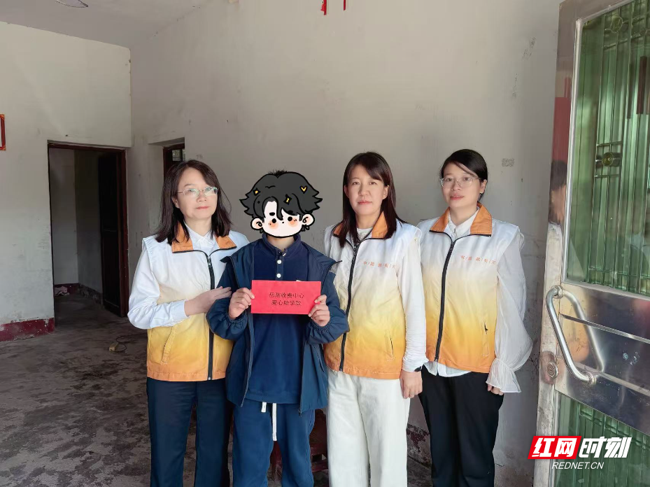 爱心助学.jpg 爱心助学.jpg