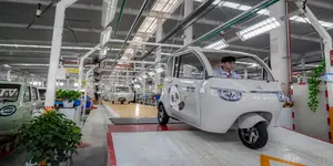 这里的“三蹦子”何以“闯世界”