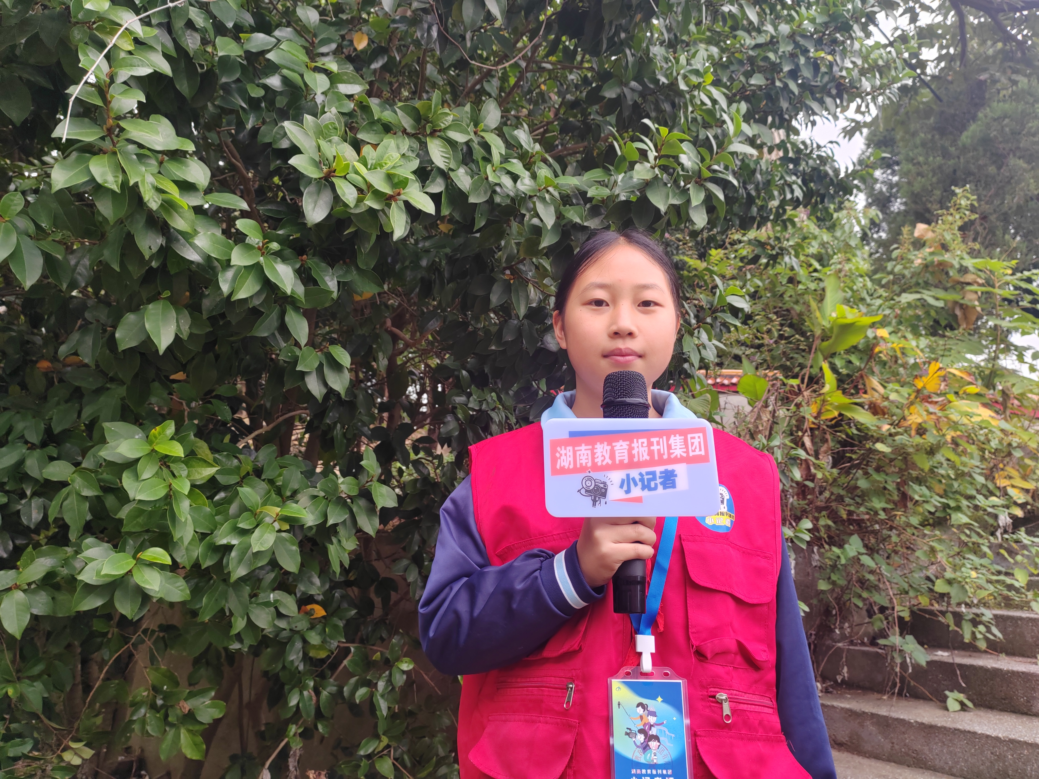 【衡阳县站】谢萌：拿起钢笔当话筒
