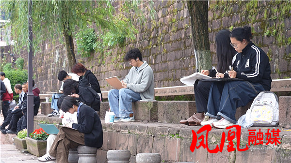 Still1105_00006.jpg Still1105_00006.jpg