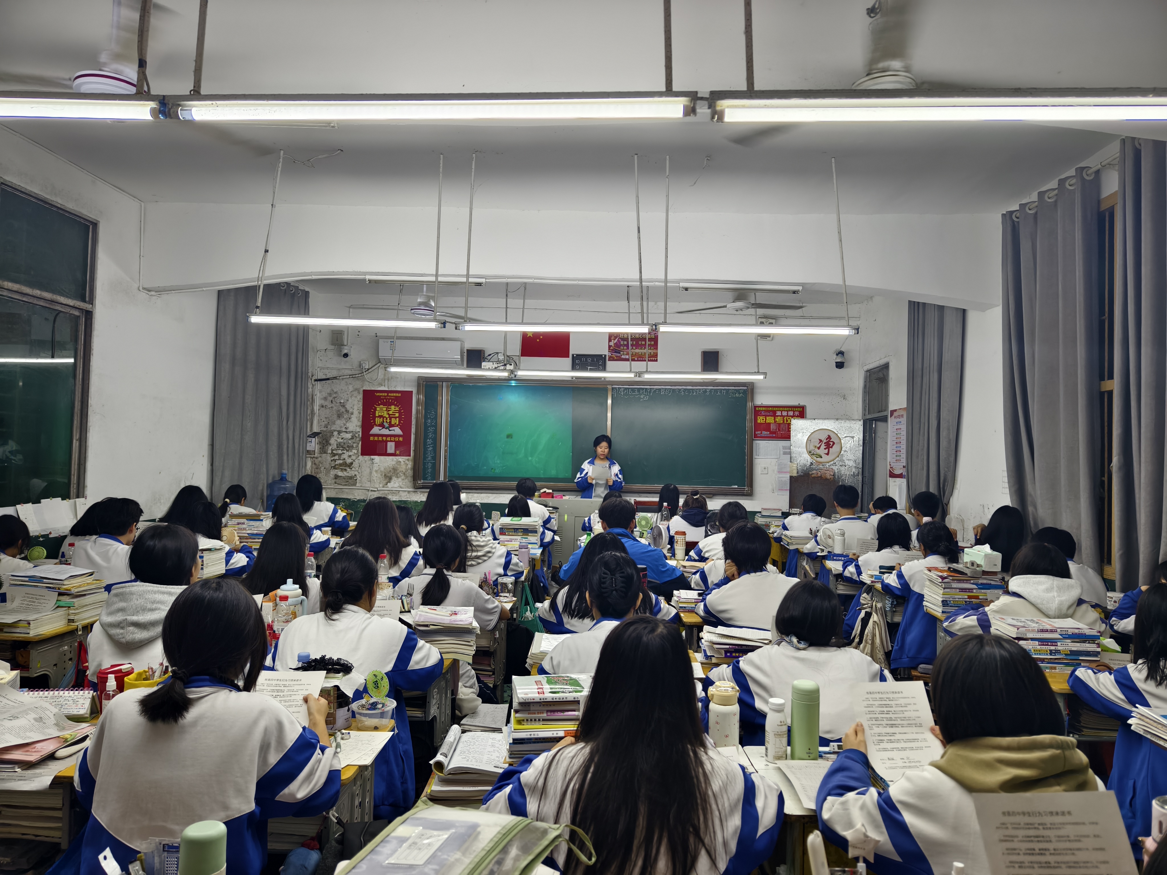 【攸县站】第四中学：承诺塑品行 自律促成长