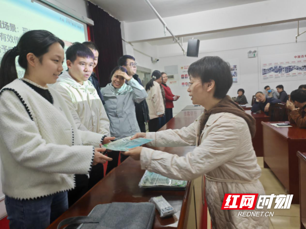 1_DThread_1762329983894.jpeg 1_DThread_1762329983894.jpeg