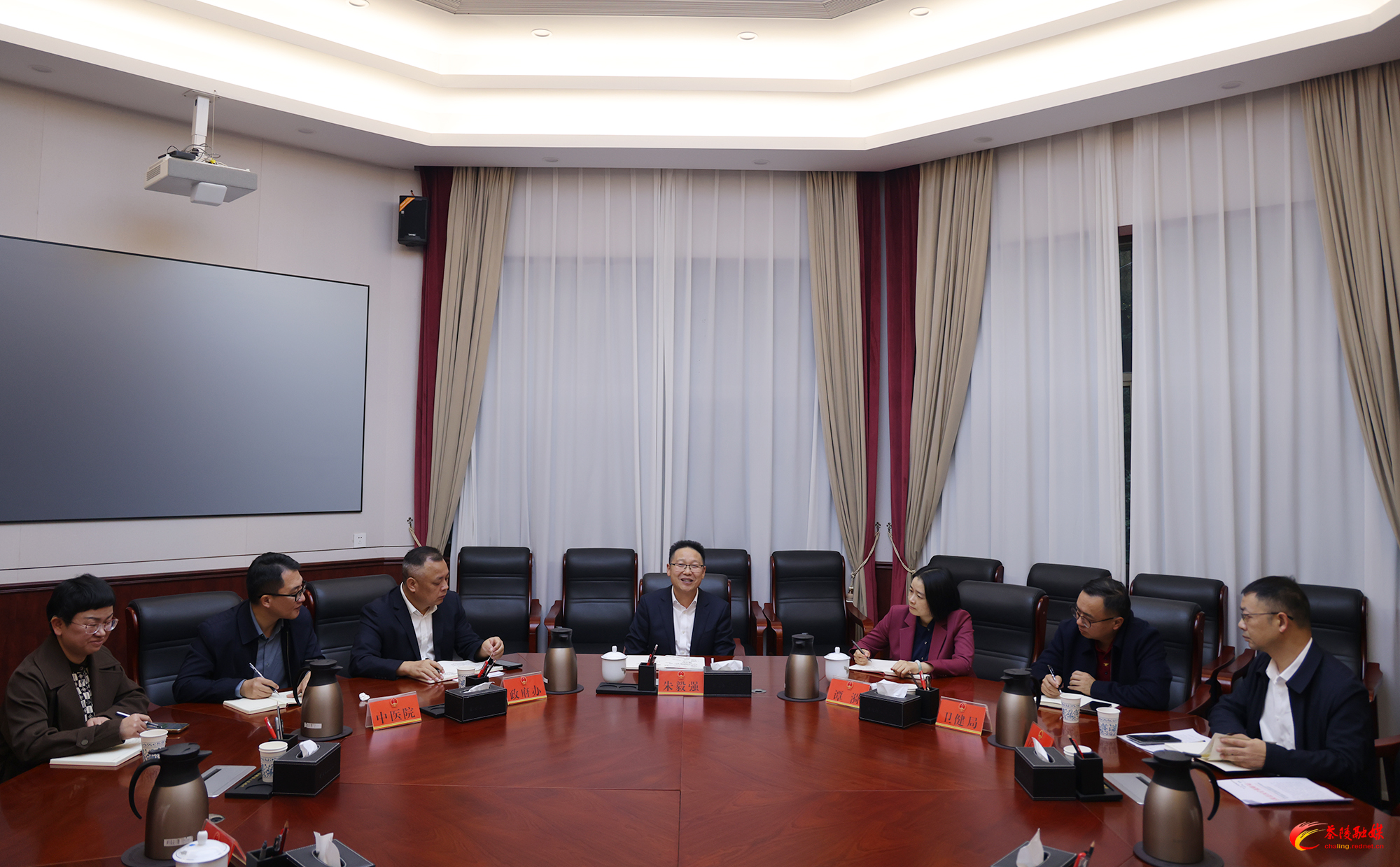 5LIjLWE5RZMA.jpg 5LIjLWE5RZMA.jpg