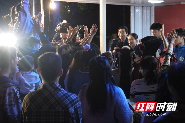 图五千万片1.png 图五千万片1.png