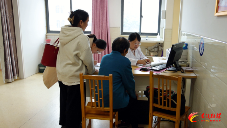 Still1107_00000.bmp Still1107_00000.bmp