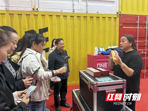 微信图片_20251107185452_3_100.jpg 微信图片_20251107185452_3_100.jpg