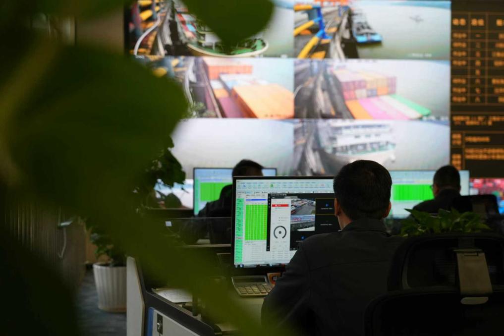 党中央四中全会精神深入基层丨果园港新变化—