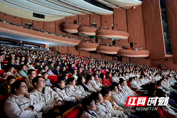 微信图片_20251108194435_483_612.jpg 微信图片_20251108194435_483_612.jpg