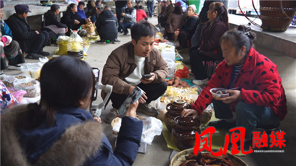 Still1108_00006.jpg Still1108_00006.jpg