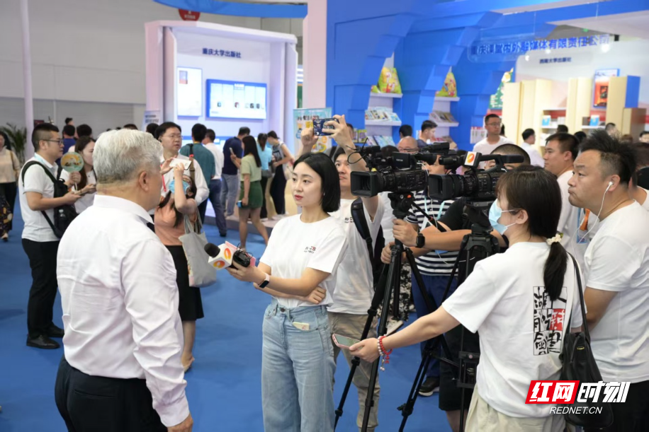 任晔.jpg 任晔.jpg