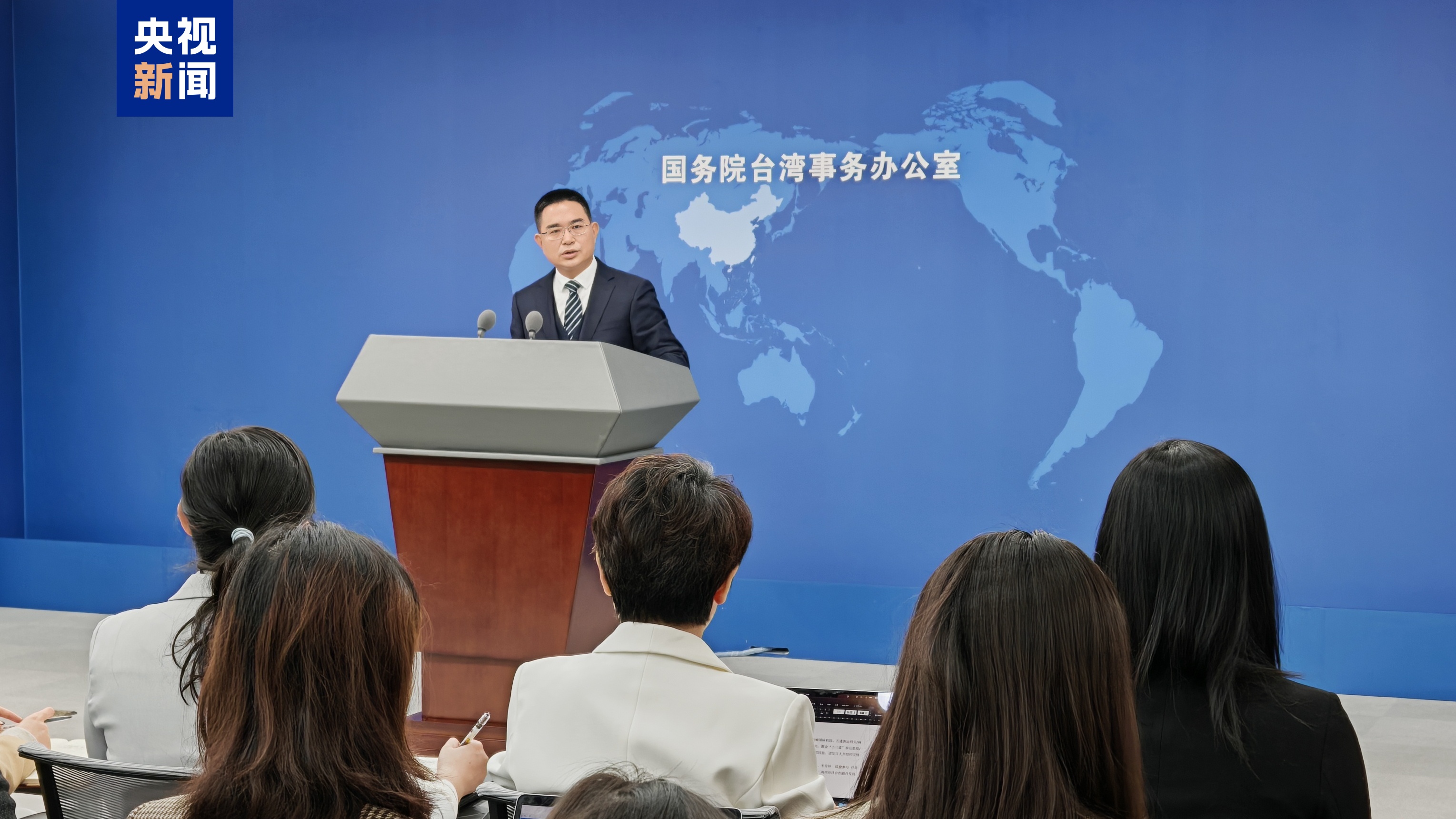 台湾青年“早出营” 拒绝成为“台独”炮灰 国台