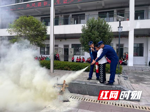 570d4e12819a3c760fad81137aacfdd1.jpg 570d4e12819a3c760fad81137aacfdd1.jpg