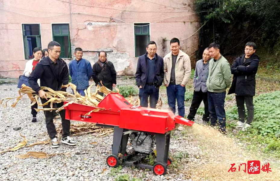 太平镇：强化科技赋能，推动秸秆高效利用2.jpg