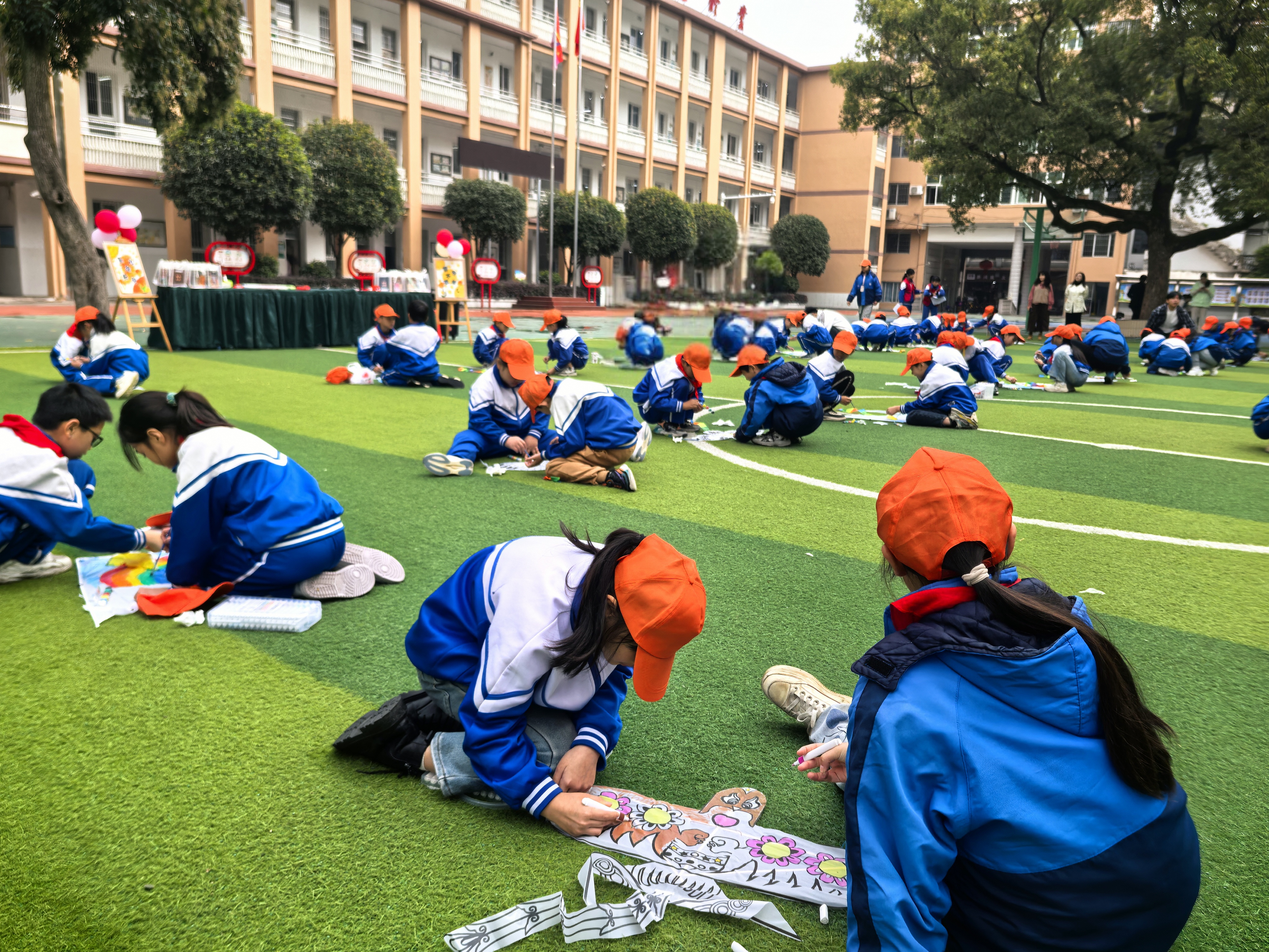 【耒阳站】前进小学：童心绘纸鸢 留守不孤单