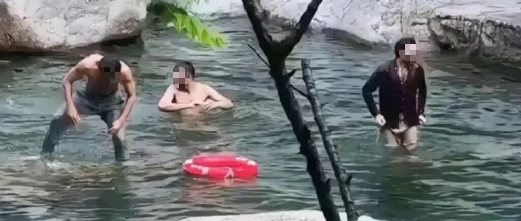 三名境外游客在庐山“泡澡洗身”？景区通报