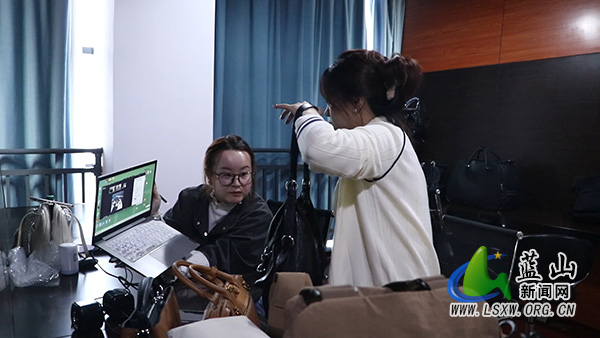 网上丝路·“湖南好物走世界”线上对接会-永州(蓝山)专场活动在我县举行1.jpg 网上丝路·“湖南好物走世界”线上对接会-永州(蓝山)专场活动在我县举行1.jpg