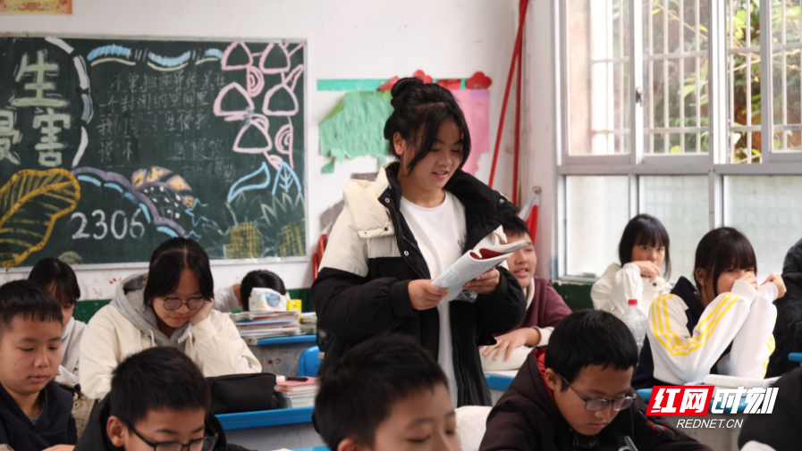 从替补到全国冠军!无人机少年用坚持追梦 (2).JPG 从替补到全国冠军!无人机少年用坚持追梦 (2).JPG