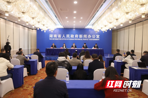 微信图片_20251120120430_11_11_副本.jpg 微信图片_20251120120430_11_11_副本.jpg