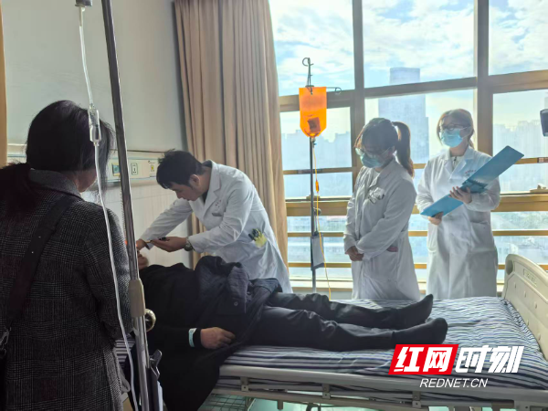 微信图片_20251120184248_343_3.jpg 微信图片_20251120184248_343_3.jpg