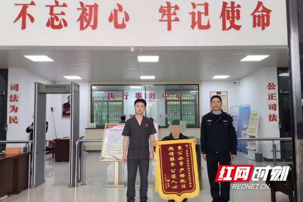 微信图片_2025-11-21_085041_381.png 微信图片_2025-11-21_085041_381.png