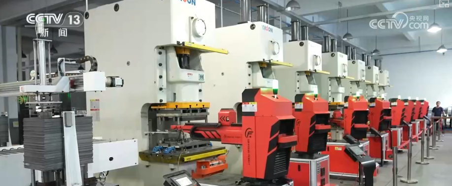 火爆经济刮起“新”风！选品、询价、交易……