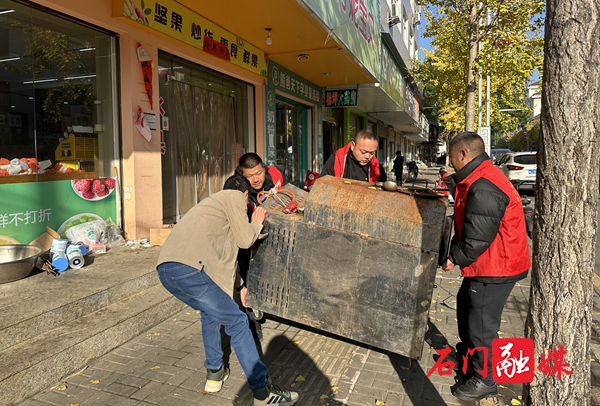 图片2.png 图片2.png