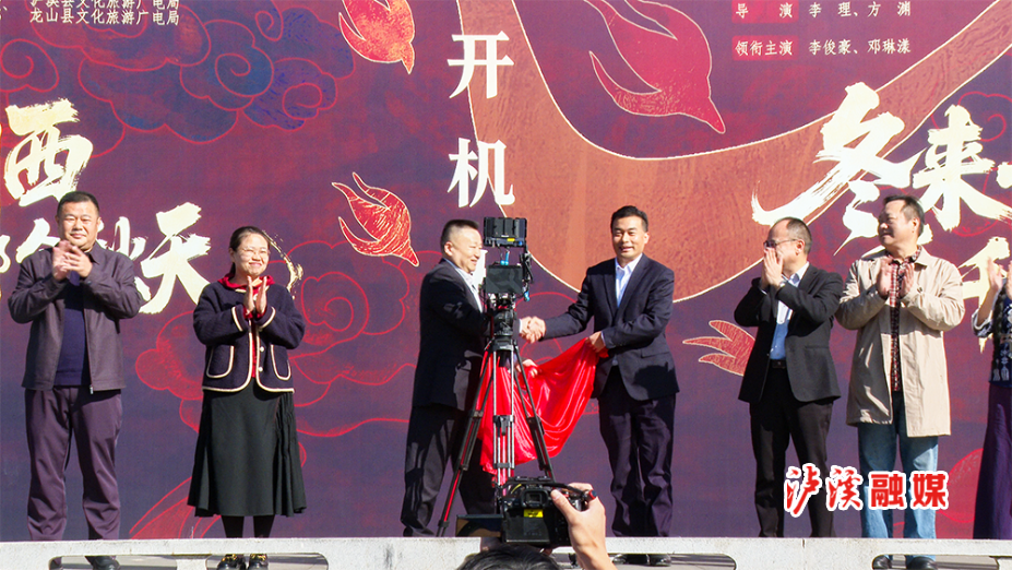 微信图片_20251126153455_24_102.png 微信图片_20251126153455_24_102.png