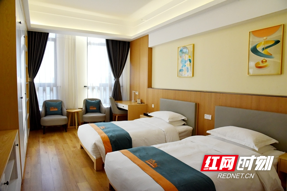 DSC_1417.JPG DSC_1417.JPG