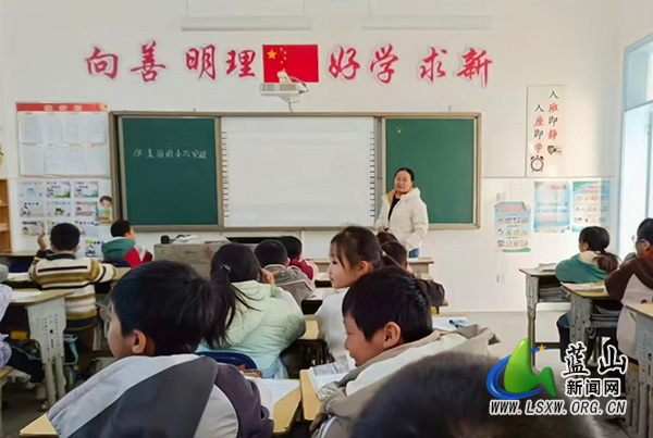 土市学校开展“写景类课文”主题教研活动.jpg 土市学校开展“写景类课文”主题教研活动.jpg