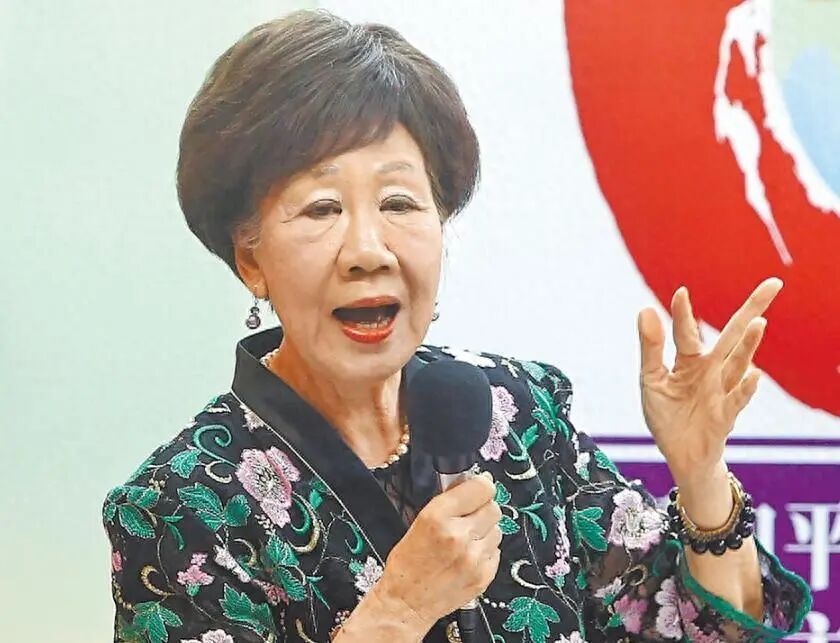 反对增加军购预算 吕秀莲：不成为“刺猬岛” 台湾就能成为珍珠