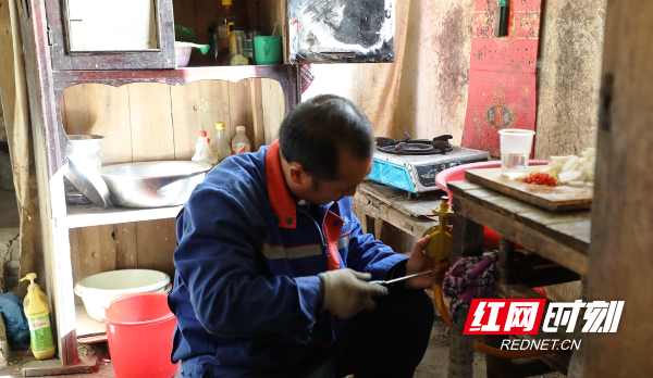 c69ac57bc65a40a98ce439012790d123.jpg c69ac57bc65a40a98ce439012790d123.jpg