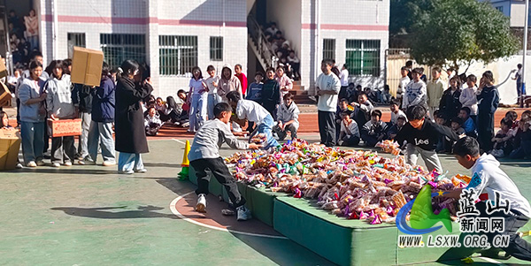 田心学校:零食趣享伴运动 心理健康乐成长.jpg 田心学校:零食趣享伴运动 心理健康乐成长.jpg