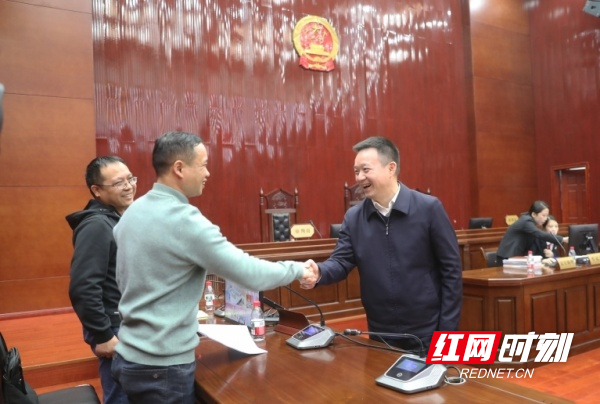 1764696264177.jpg 1764696264177.jpg